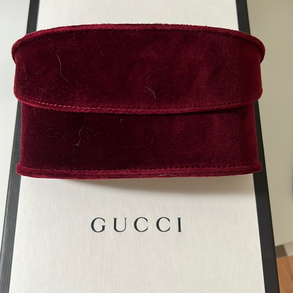 GUCCI Velvet Burgundy Sunglasses Case